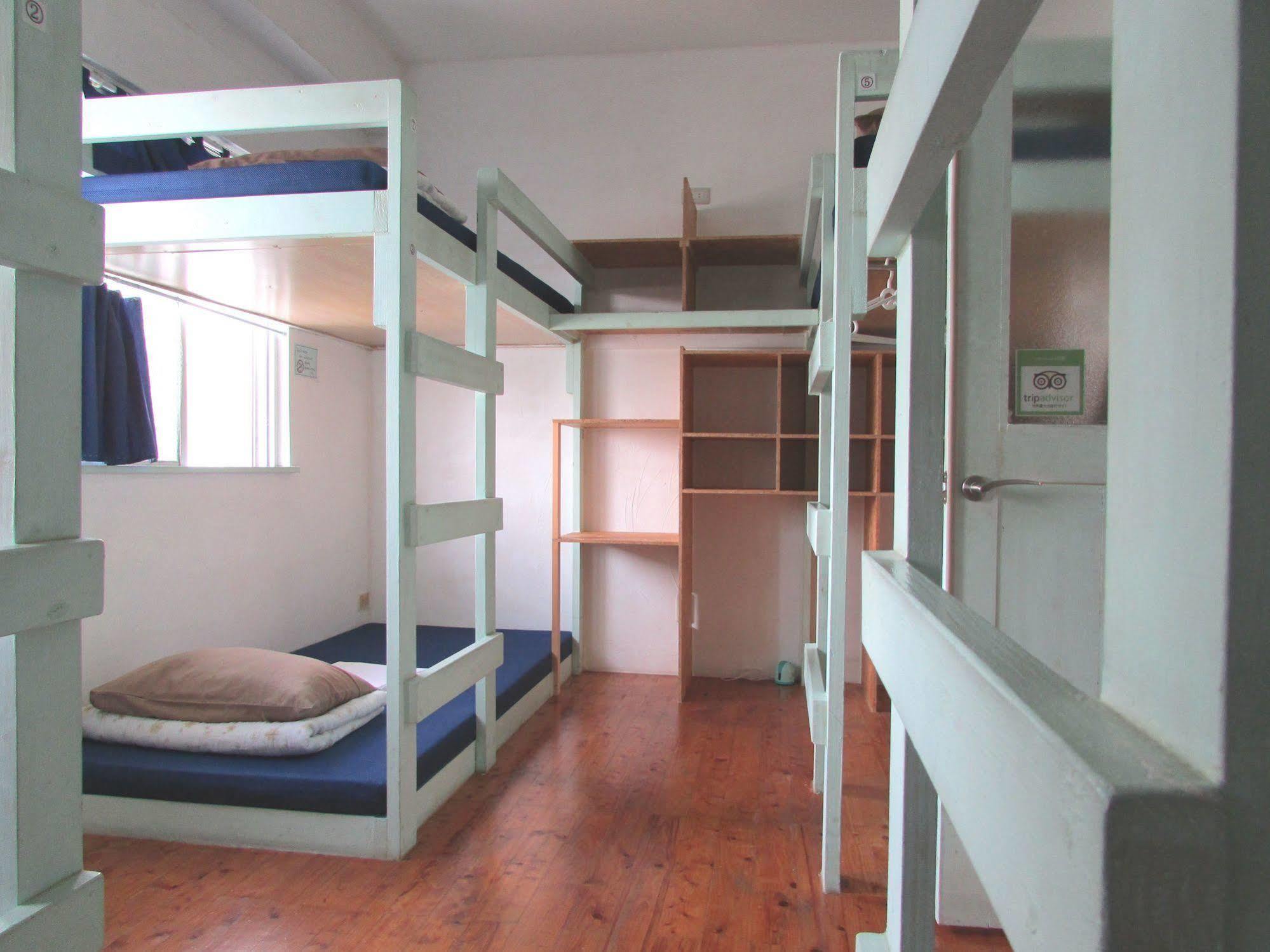 Okinawa Sora House Vandrerhjem Naha Eksteriør bilde