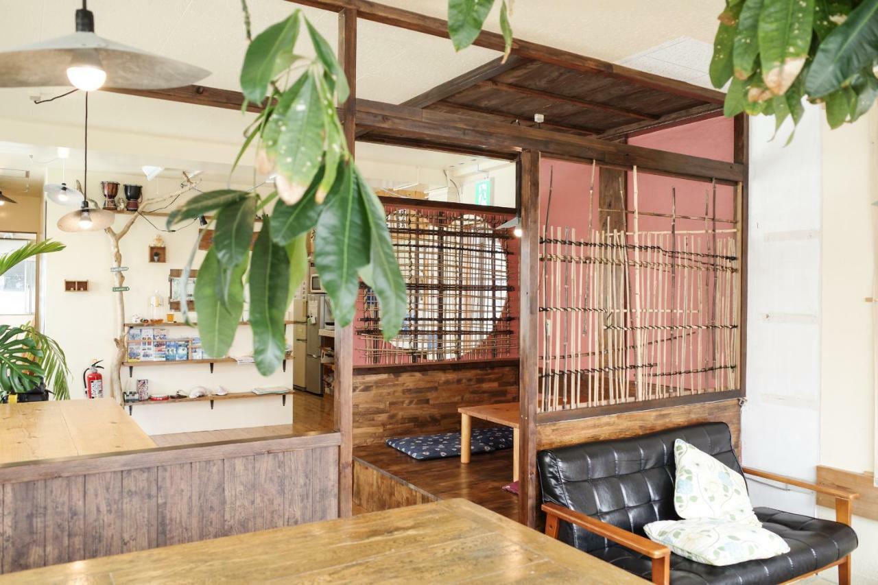 Okinawa Sora House Vandrerhjem Naha Eksteriør bilde